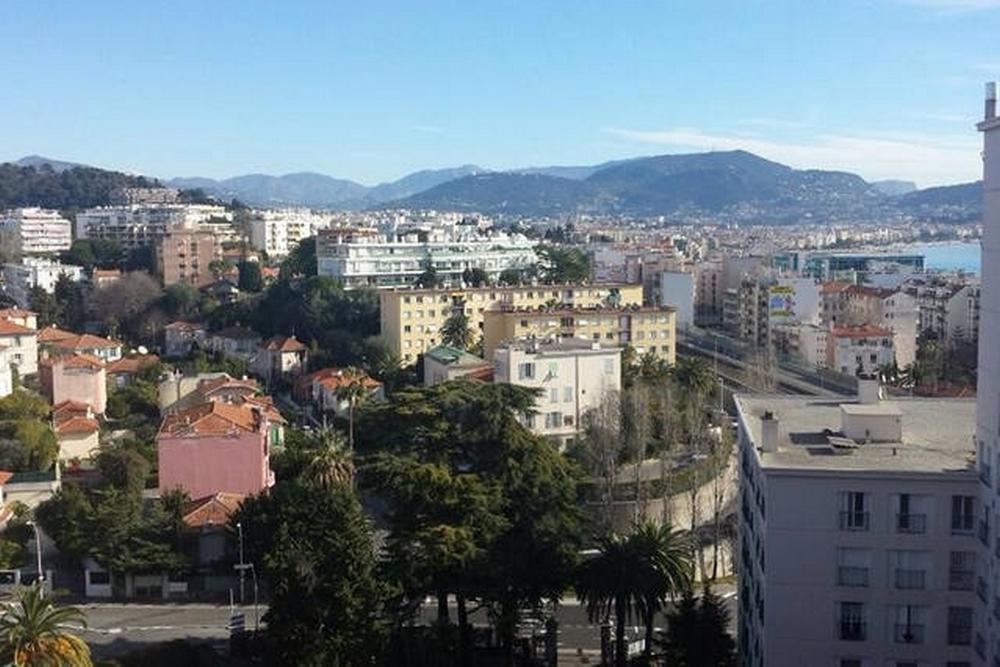 7th Floor Flat With Sea View Apartment Nice
